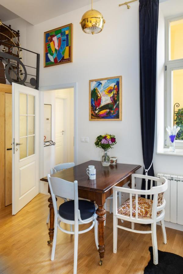 Elegant Studios near Wenceslas Square by Prague Days Exterior foto
