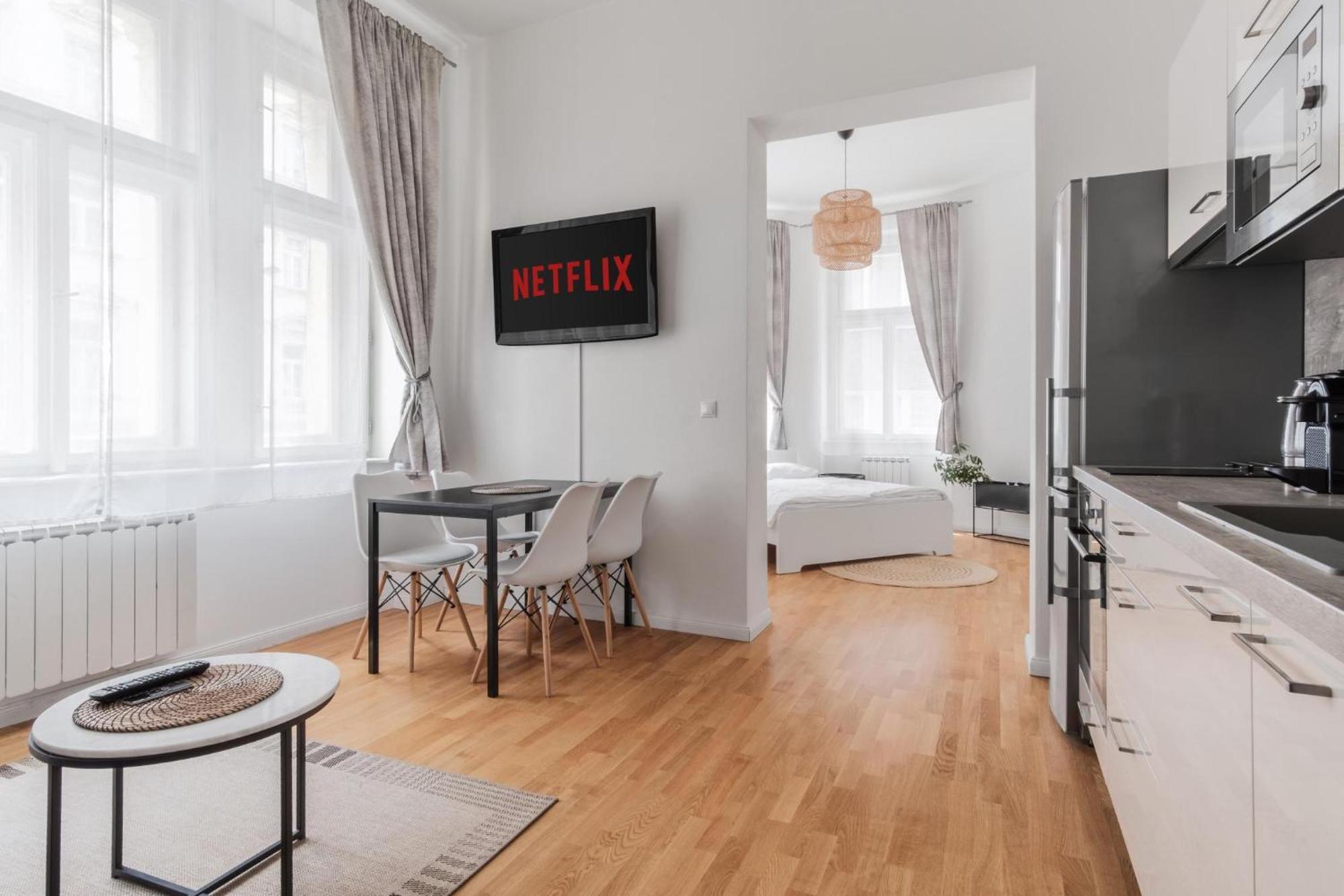 Elegant Studios near Wenceslas Square by Prague Days Exterior foto